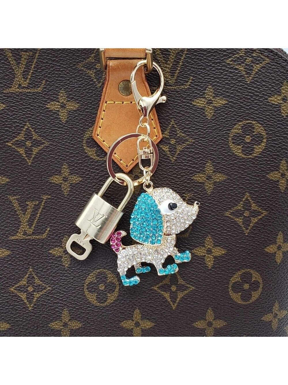 Louis Vuitton Authentic Gold Lock 🔒 Unbranded Keychain Charm for Bags